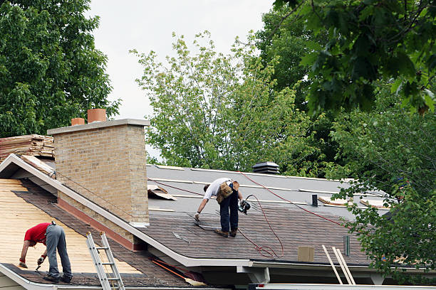 Best Flat Roof Repair Services  in Kimberly, WI